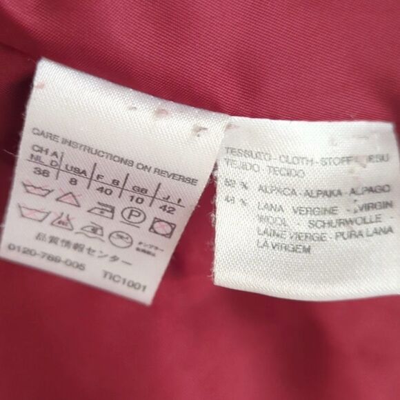 Beautiful Maxmara  coat.  Gorgeous color. - Picture 5 of 6